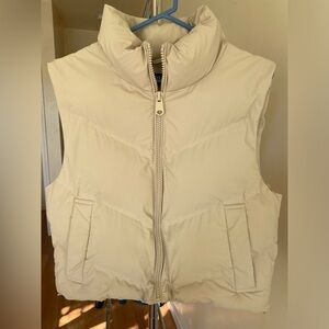 Zara Cream Puffer Vest - Sleeveless Quilted Jacket